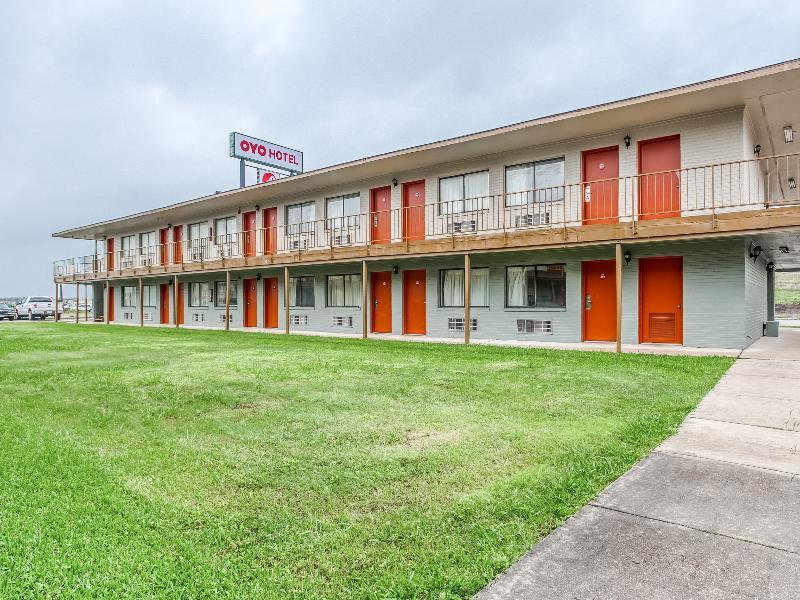 Oyo Hotel San Antonio East Екстер'єр фото