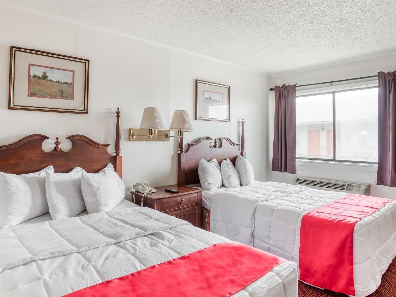 Oyo Hotel San Antonio East Екстер'єр фото