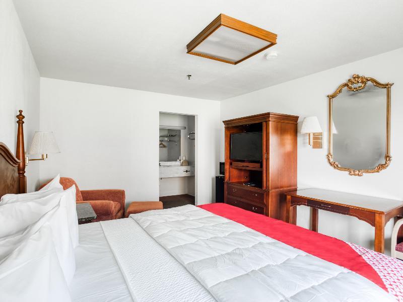 Oyo Hotel San Antonio East Екстер'єр фото